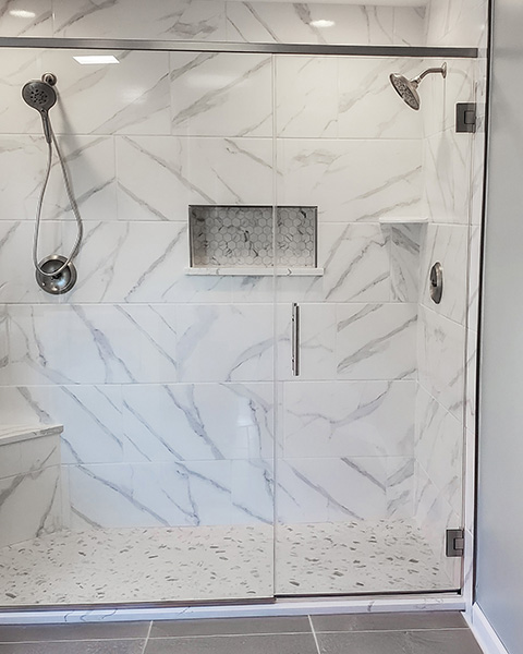 Chicago Glass Frameless Shower Doors and Inline Panel