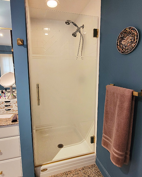 Chicago Glass Single Swing Frameless Shower Doors